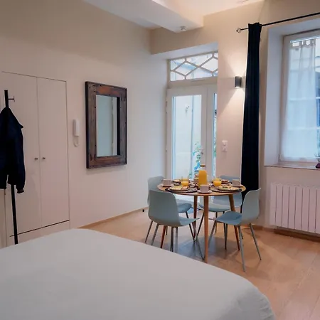 Cocon élégant - Cour Privée - Cœur De Appartamento *