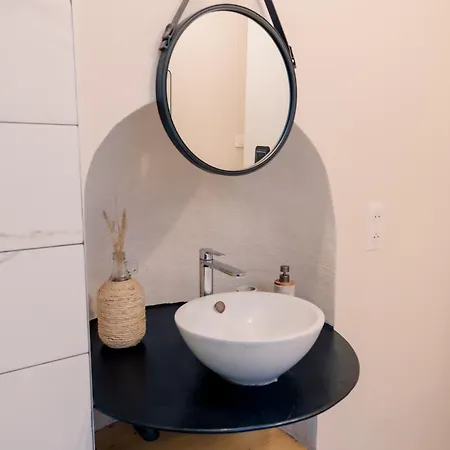 Appartamento Cocon élégant - Cour Privée - Cœur De *